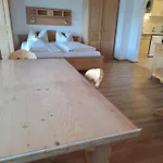 Haus Moni Apartment