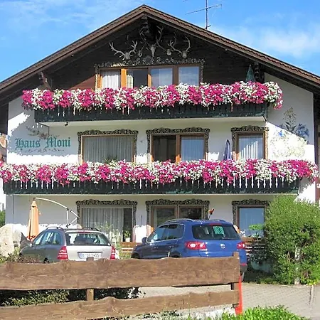 Haus Moni Appartement *