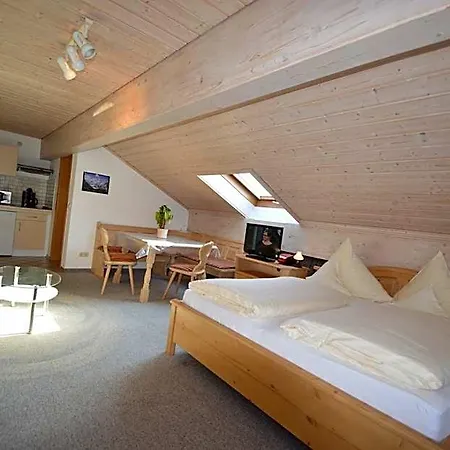Haus Moni Appartement *