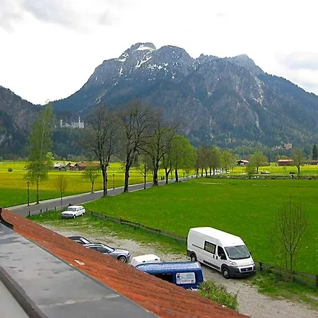 Haus Moni